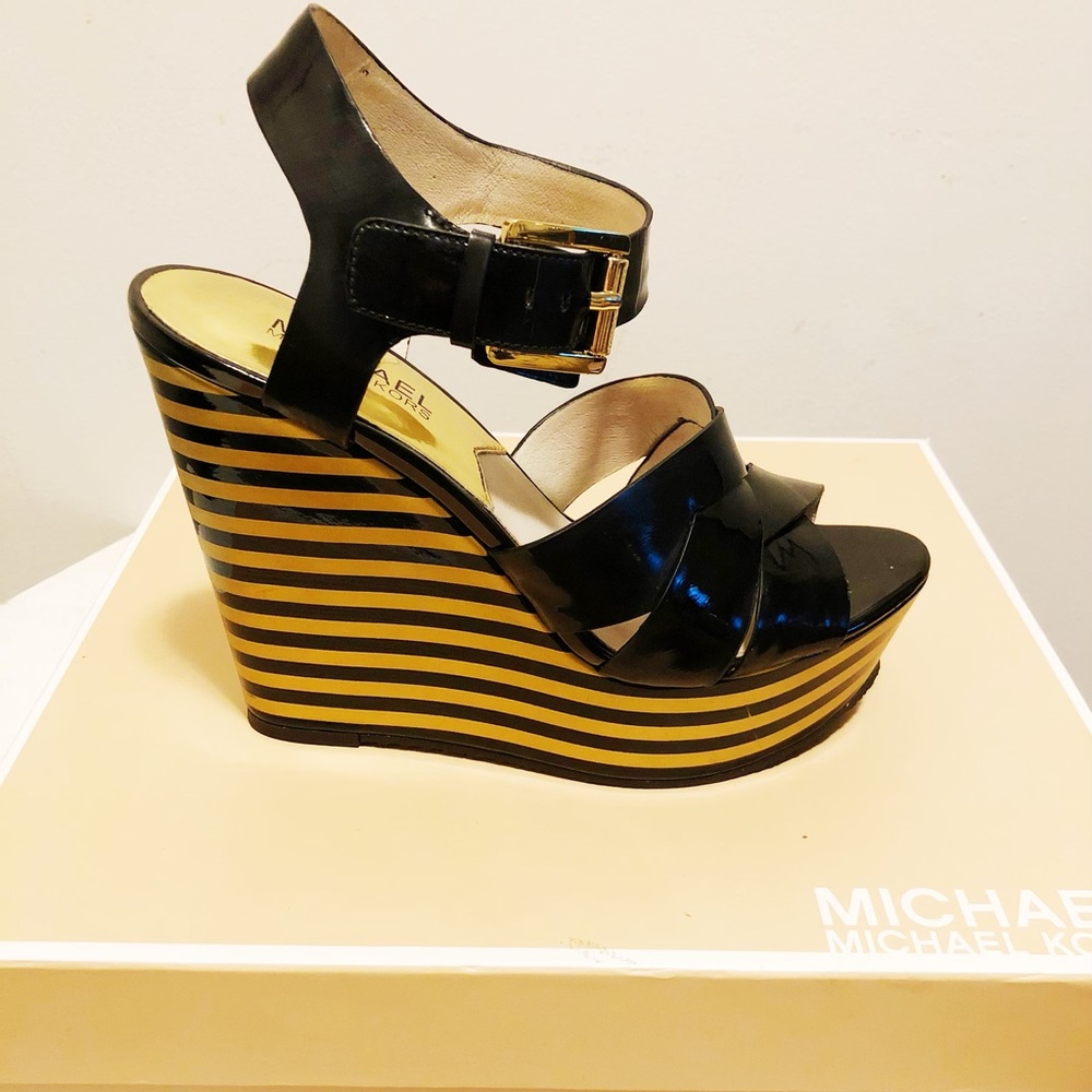 NEW Michael Kors “Adalia” sandals, women’s size 6 - Picture 1 of 6